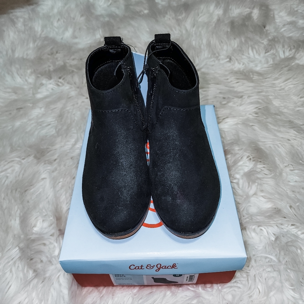 New Cat & Jack Toddler Onyx Boots 9
